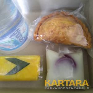 Paket Kue/Snack F